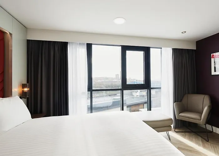 Roomzzz Newcastle City