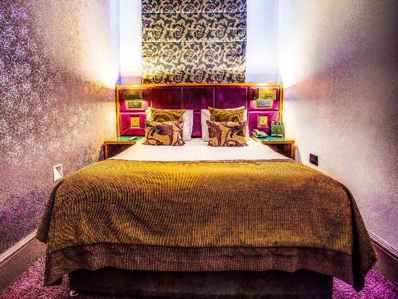 Roomzzz Appart hôtel