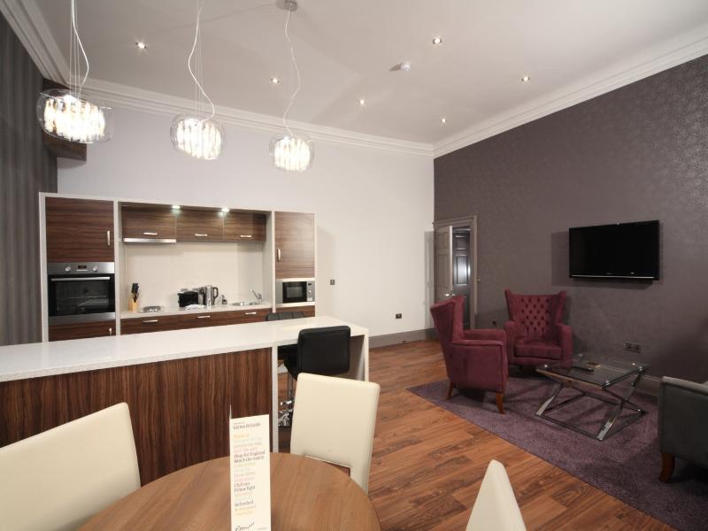 Roomzzz 4* Newcastle-upon-Tyne