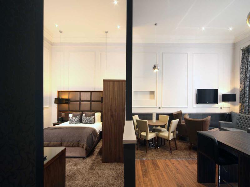 Roomzzz 4* Newcastle-upon-Tyne