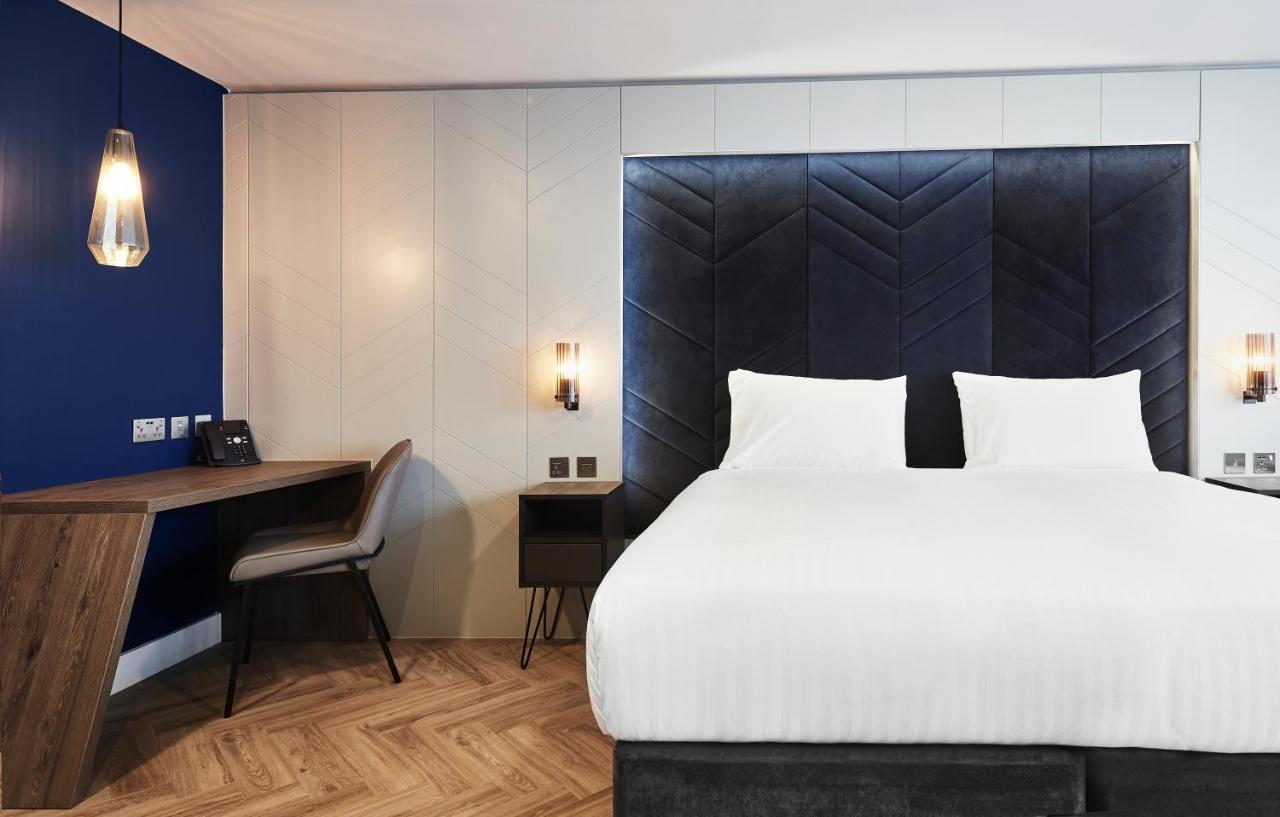 Roomzzz Newcastle-upon-Tyne