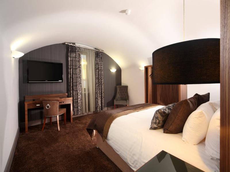 Roomzzz 4* Newcastle upon Tyne